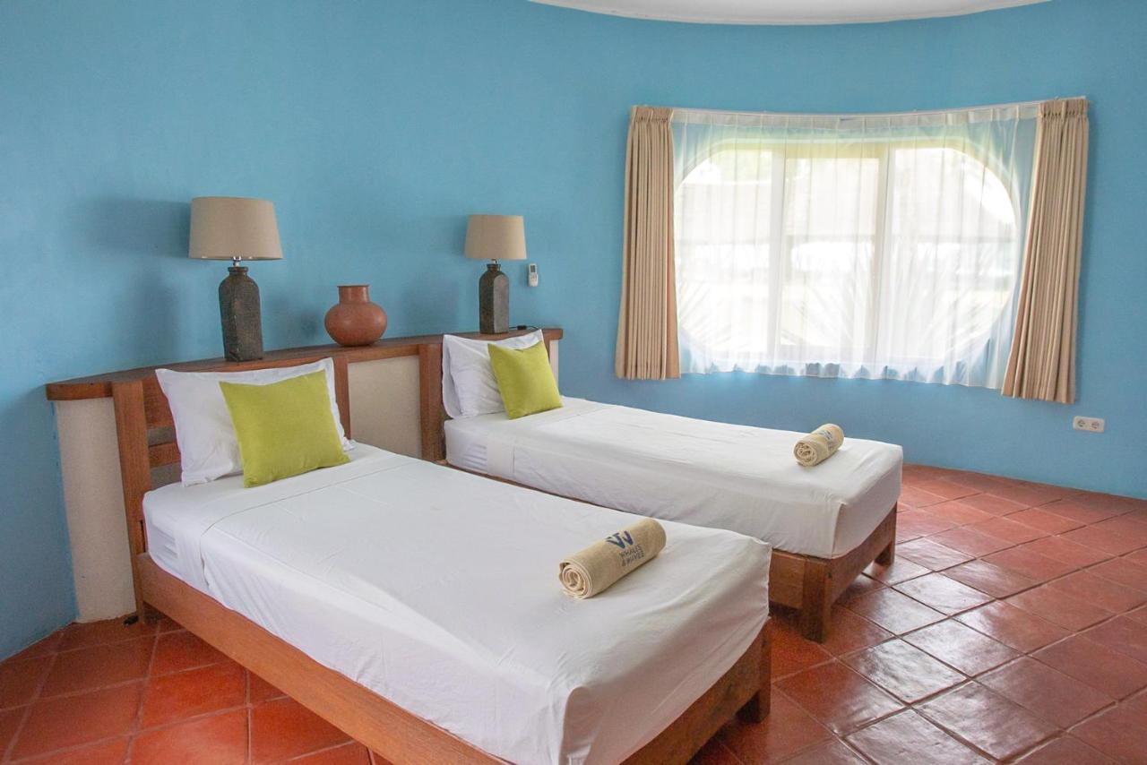 Whales And Waves Hotel Lemonga Ngoại thất bức ảnh